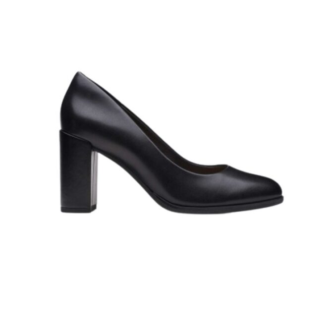 Freva85CourtBlackLeather