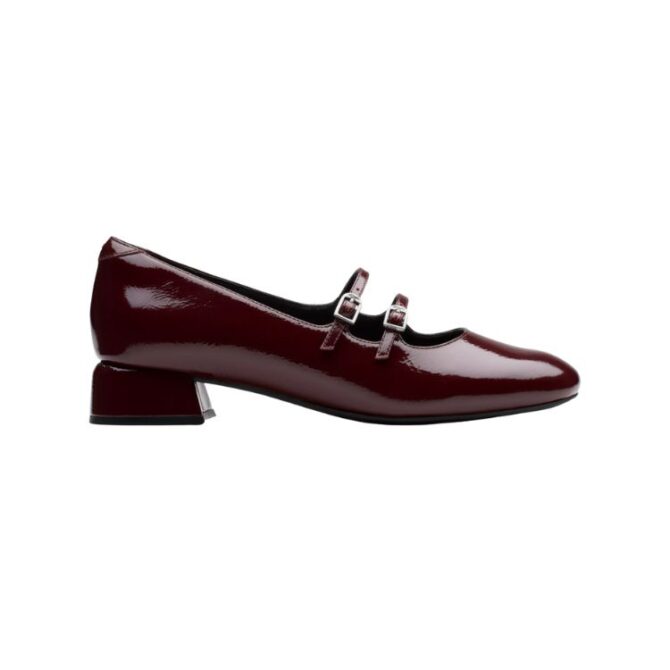 Daiss30 Shine Burgundy Patent, D, 3+